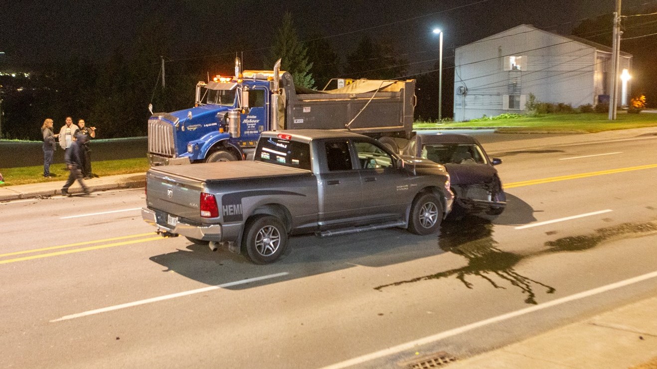 Trois véhicules impliqués dans un accident à Saint-Georges