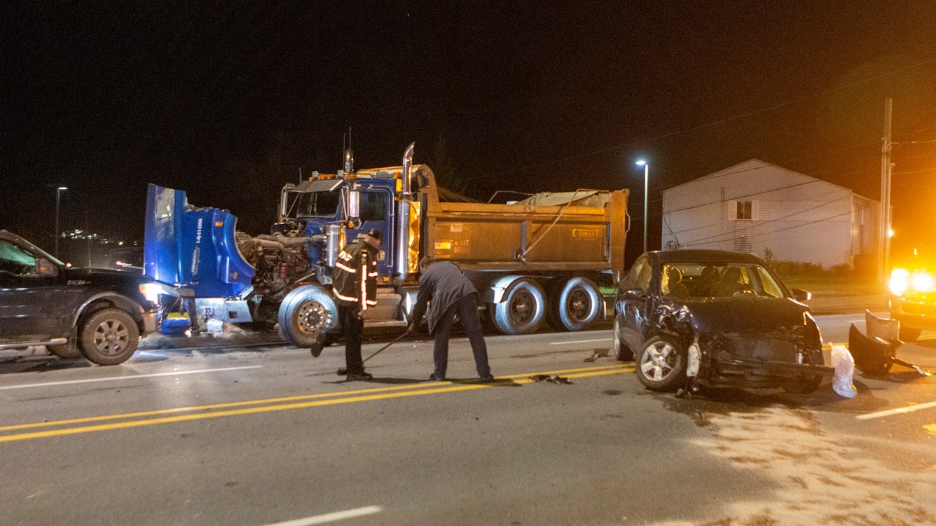 Trois véhicules impliqués dans un accident à Saint-Georges