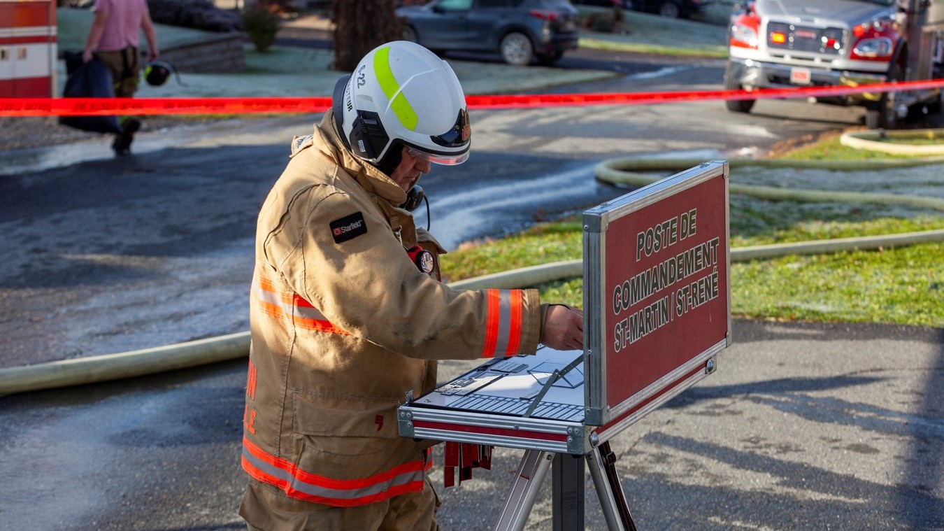 Incendie d'un garage résidentiel: plus de 100 000$ en dommages