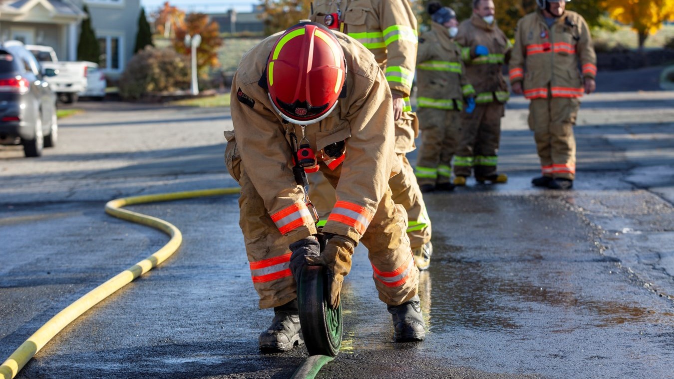 Incendie d'un garage résidentiel: plus de 100 000$ en dommages