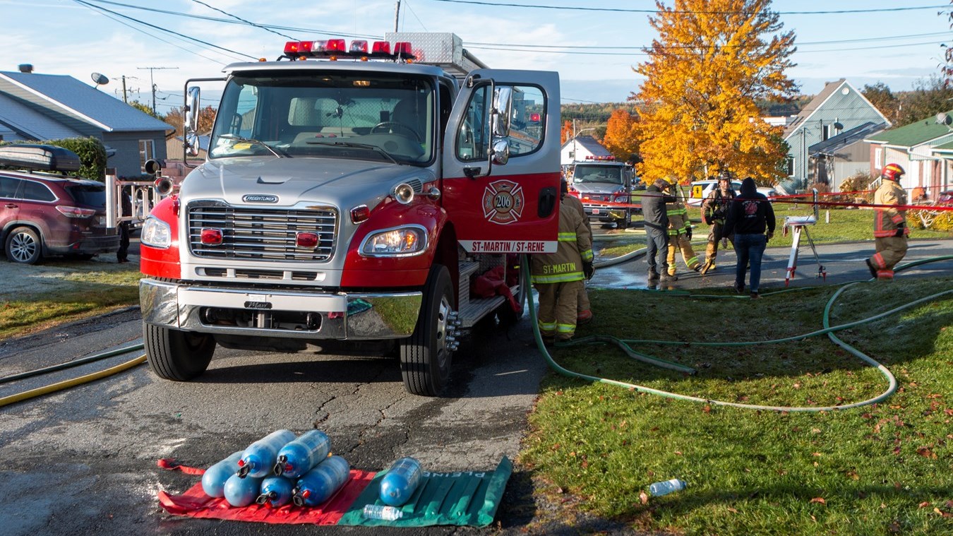 Incendie d'un garage résidentiel: plus de 100 000$ en dommages