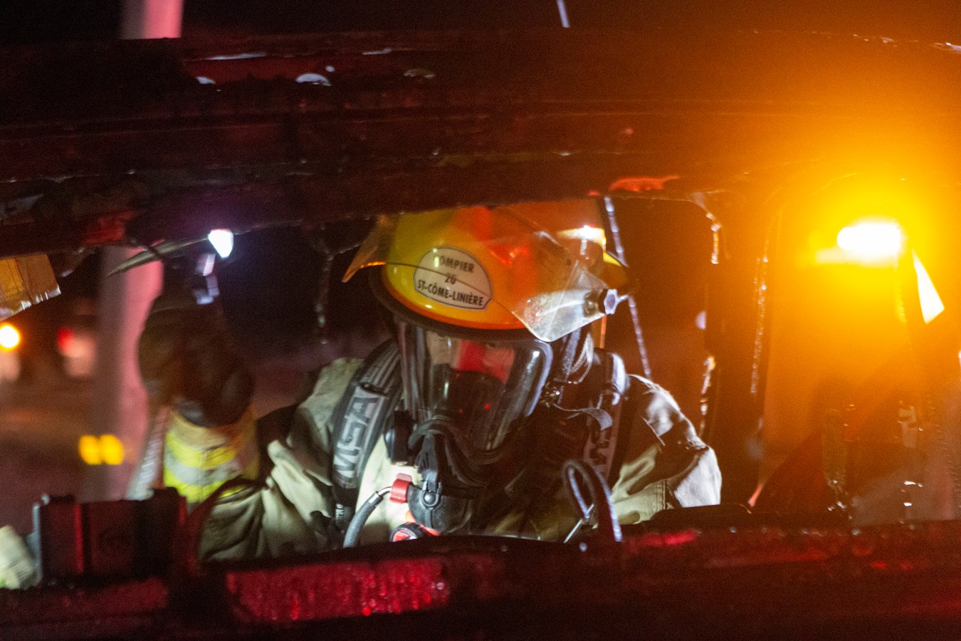 Feu de véhicule Saint-Côme-Linière