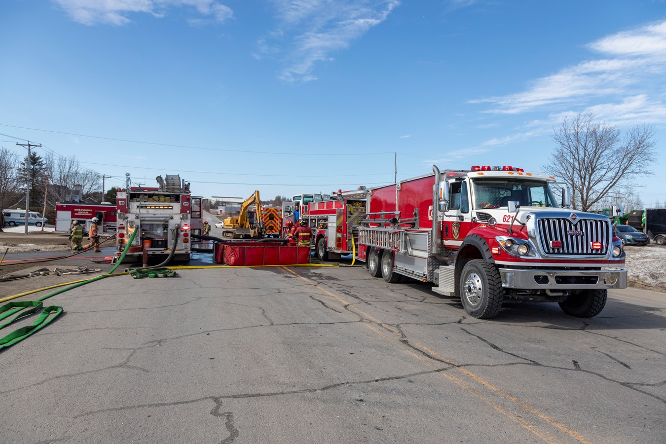 Incendie à Saint-Isidore: un jumelé de deux étages entièrement détruit