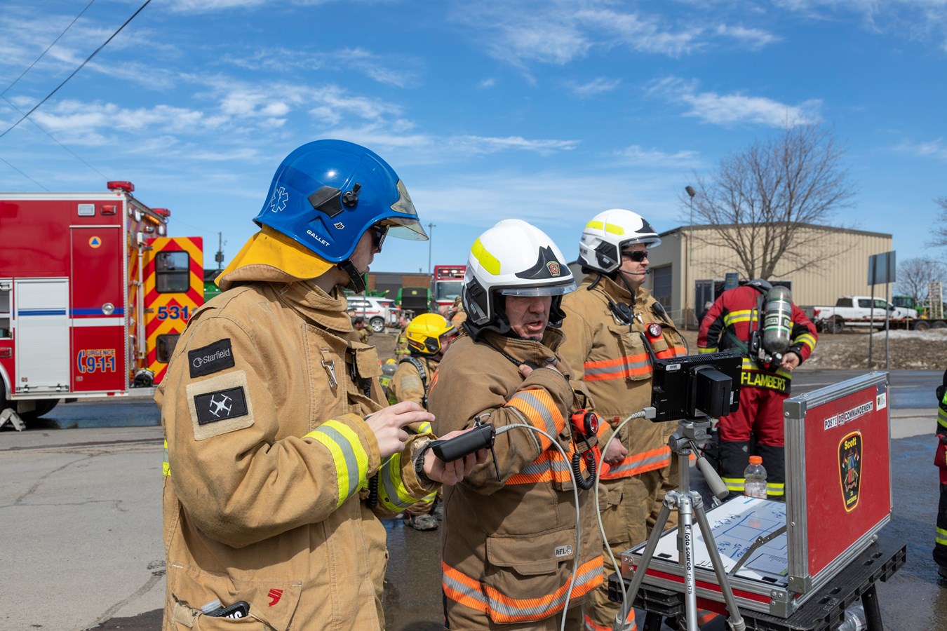 Incendie à Saint-Isidore: un jumelé de deux étages entièrement détruit