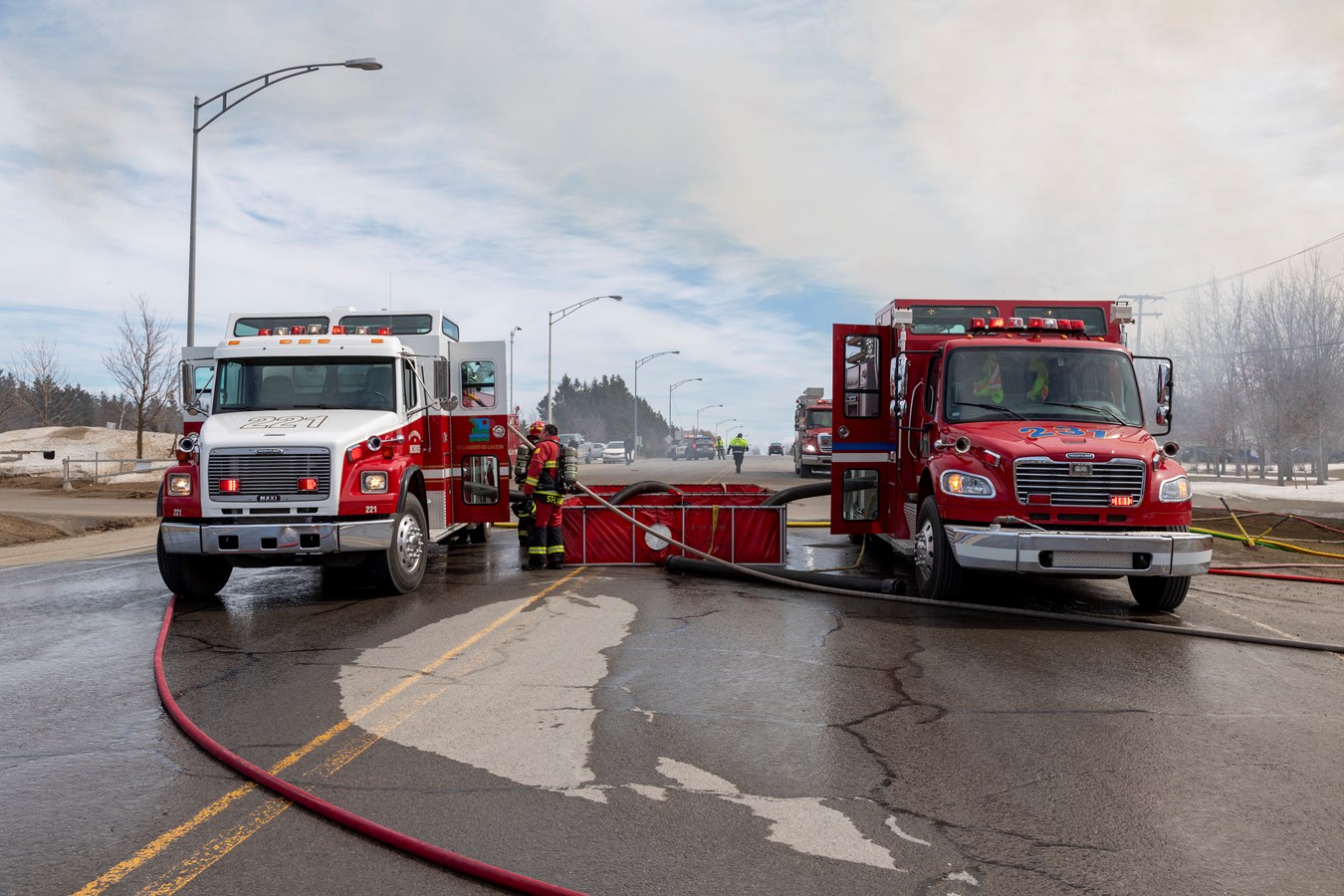 Incendie à Saint-Isidore: un jumelé de deux étages entièrement détruit