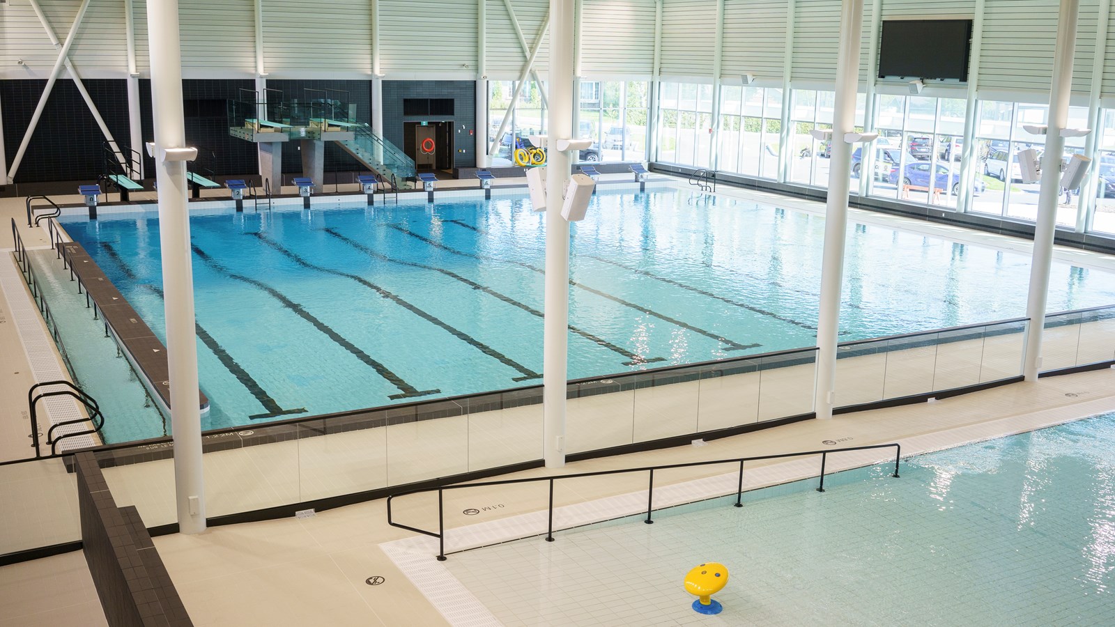 Le nouveau complexe sportif de Saint-Georges inauguré par le premier ministre