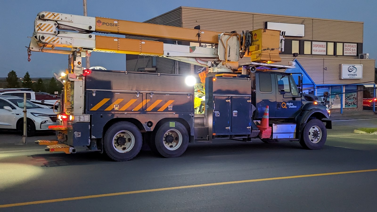 Poteaux électriques tombés: une enquête a été ouverte