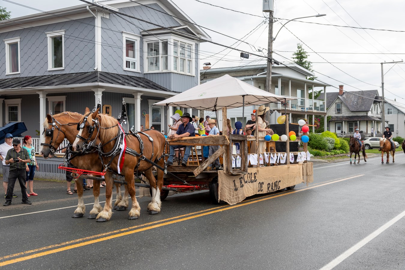 La parade de Saint-Honoré-de-Shenley en photos et en vidéo