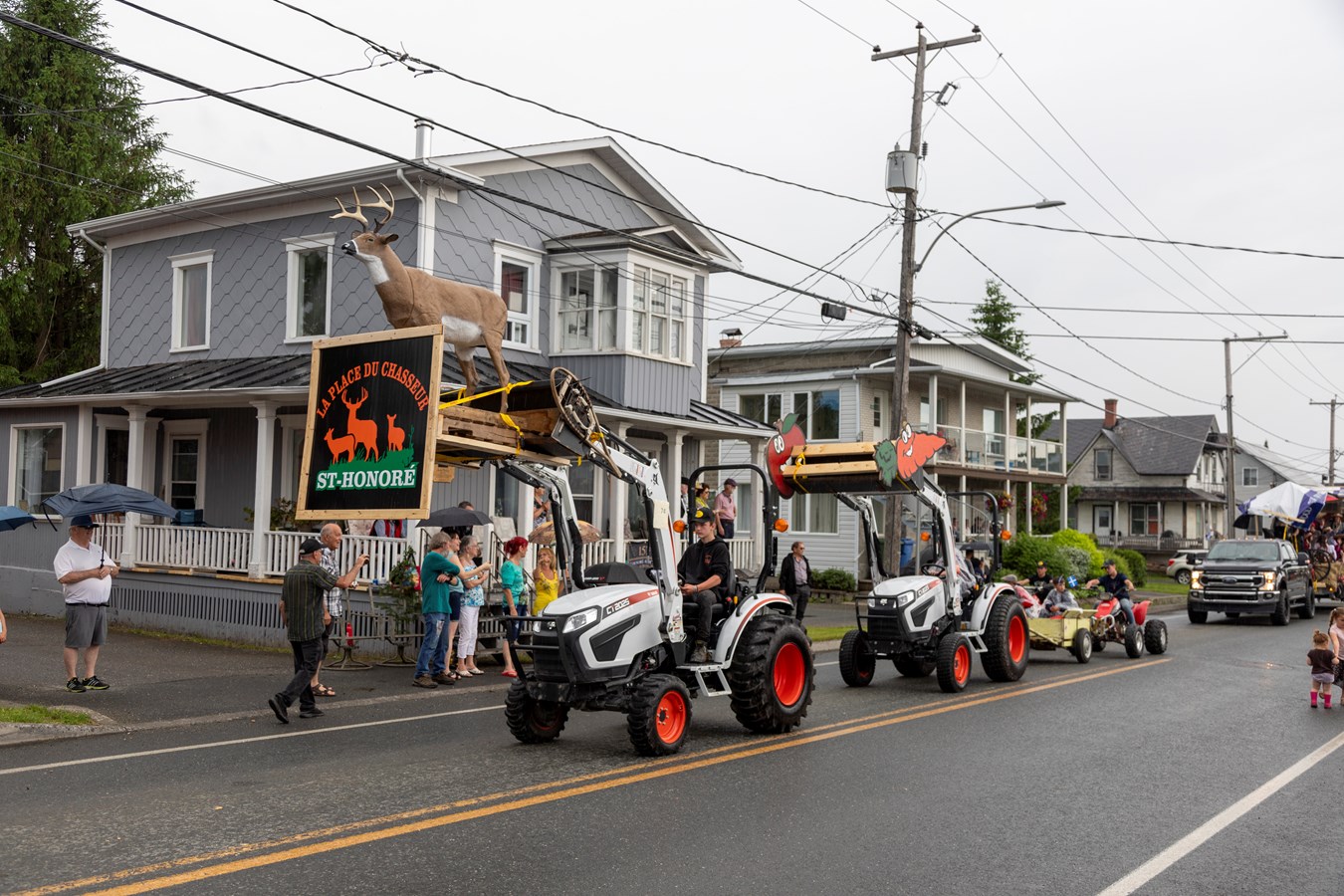 La parade de Saint-Honoré-de-Shenley en photos et en vidéo