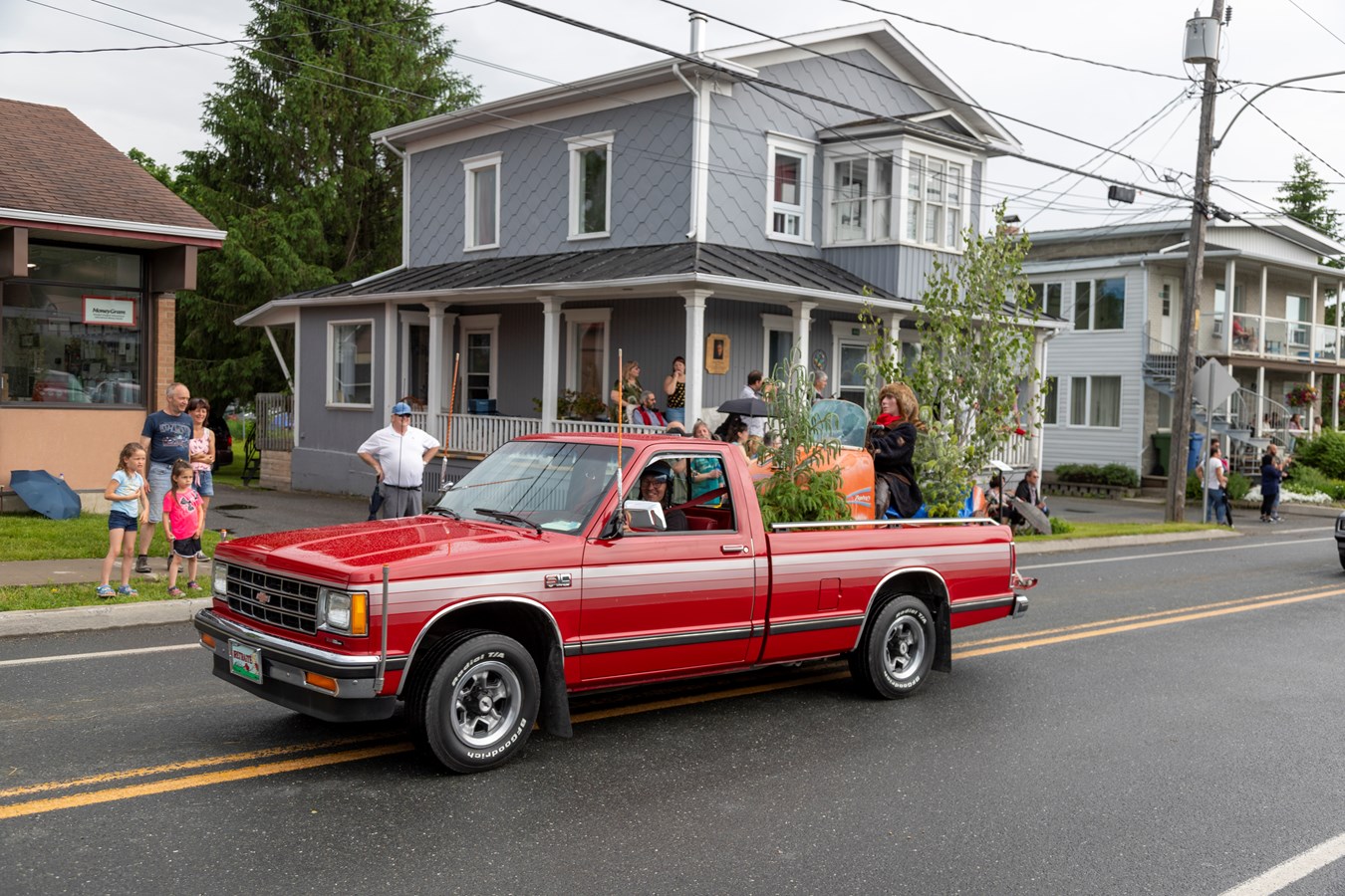 La parade de Saint-Honoré-de-Shenley en photos et en vidéo