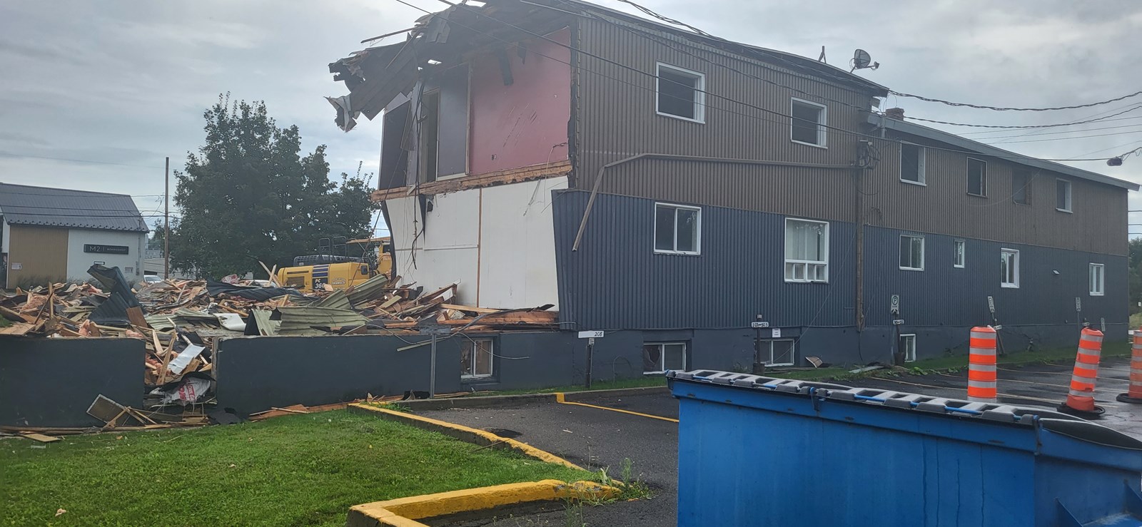 Saint-Georges: un troisième bâtiment démoli sur la 1re avenue