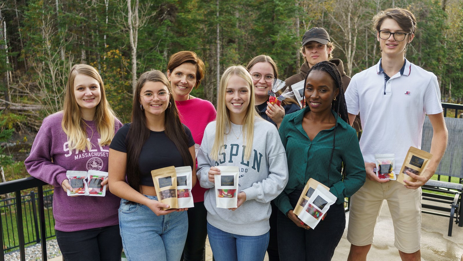 Huit étudiants du Cégep Beauce-Appalaches ont créé «L'coin gourmand»