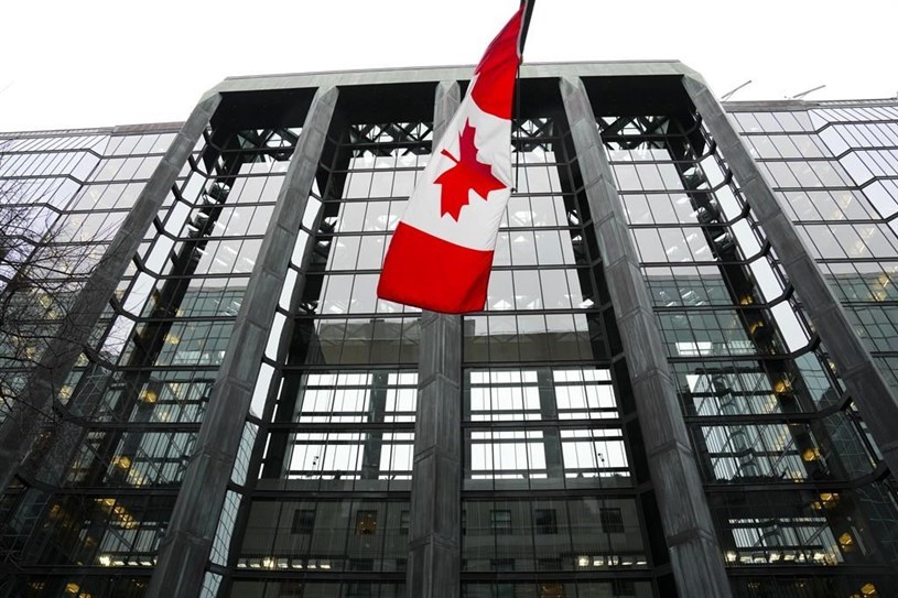 La Banque du Canada laisse son taux directeur inchangé