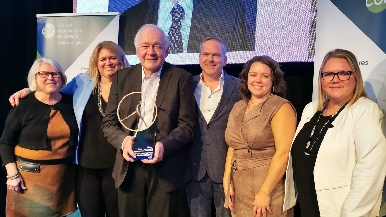C'est l'architecte de renom, Paul Baillargeon, qui a reçu cette année le Prix Jean-Denis-Poulin.