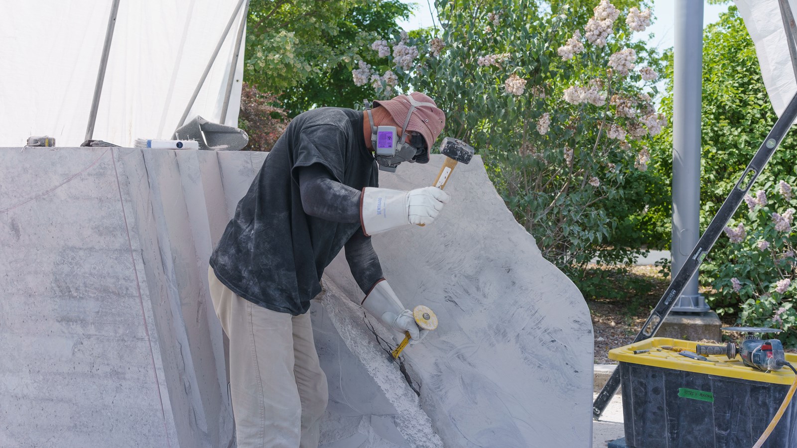 Beauce art: les sculpteurs achèvent leur travail