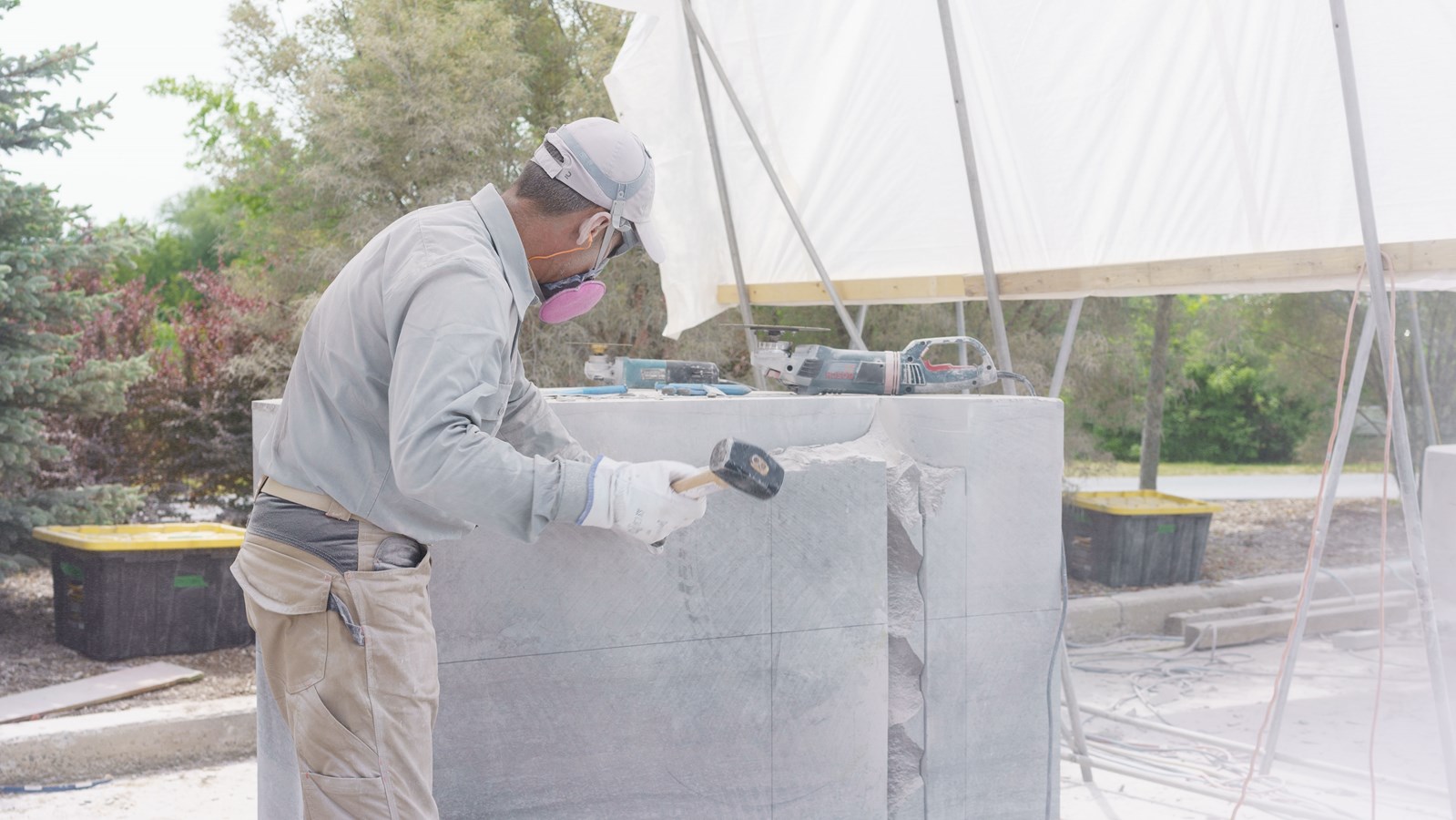 Beauce art: les sculpteurs achèvent leur travail
