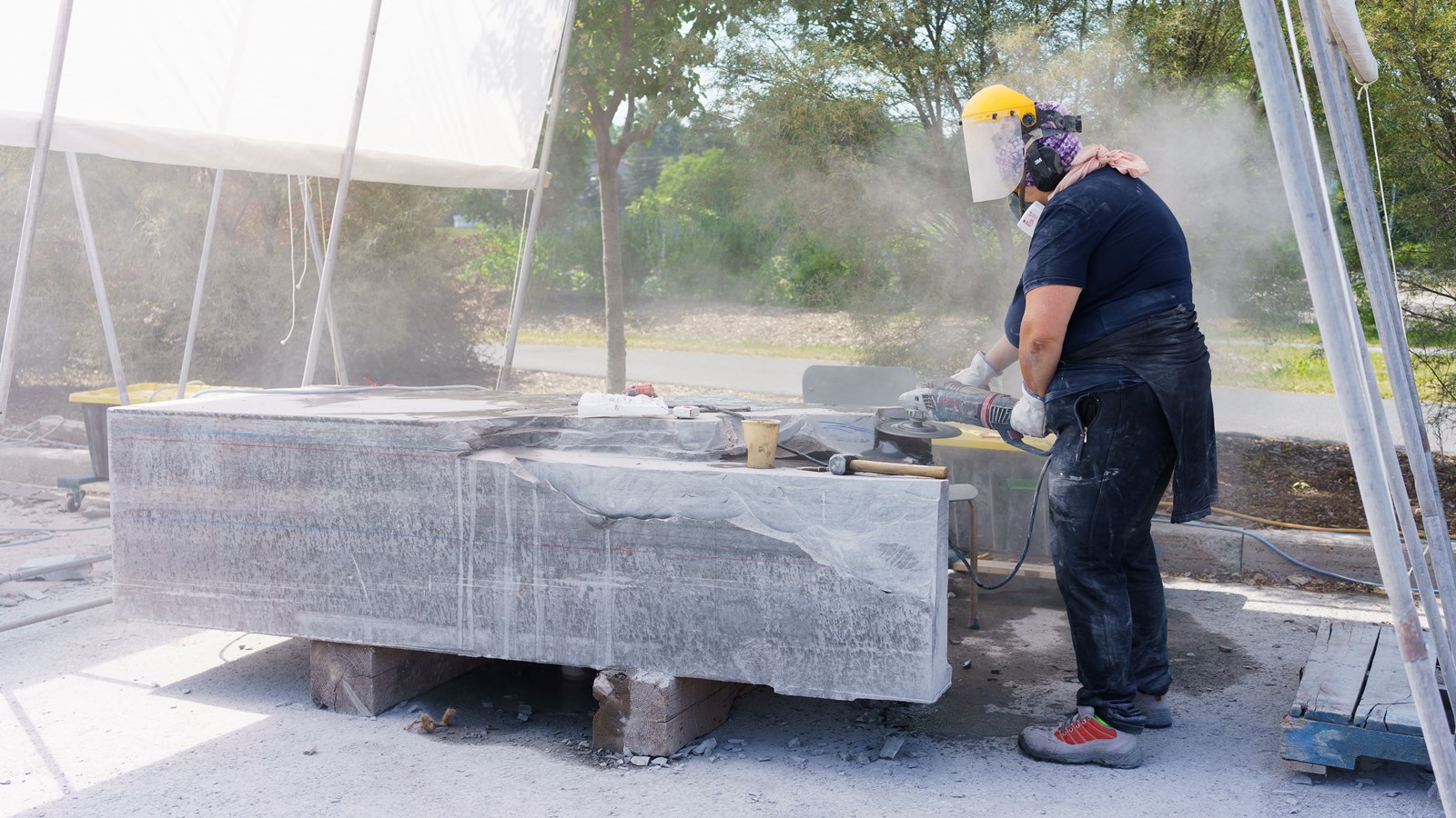 Beauce art: les sculpteurs achèvent leur travail