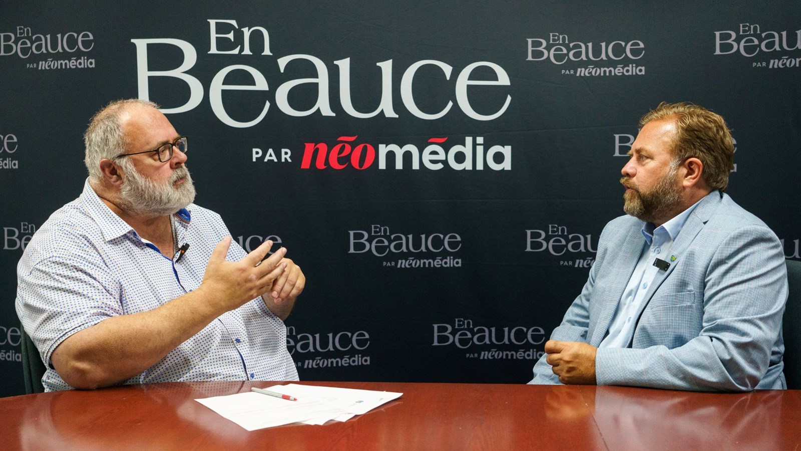 Lors de sa visite en Beauce, le président de la Fédération québécoise des municipalités, Jacques Demers, s'est arrêté aux bureaux d'EnBeauce.com pour accorder une entrevue au chef des nouvelles, Sylvio Morin.