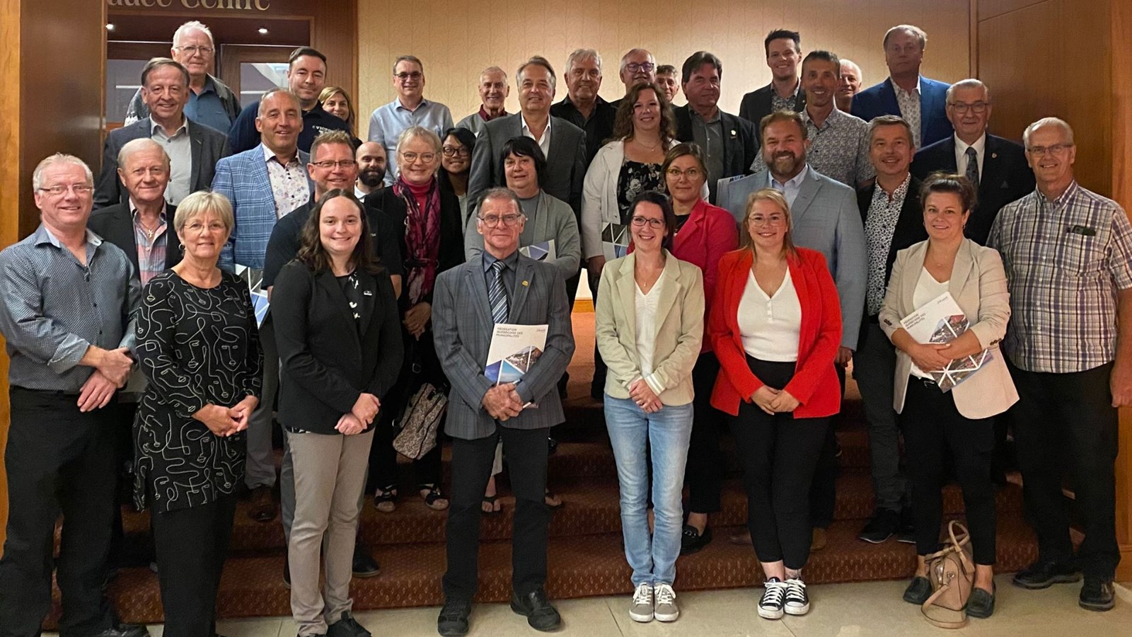 En soirée, le président de la FQM s’est entretenu avec plus de 50 élues et élus des MRC de Beauce-Centre, Beauce-Sartigan, Les Appalaches et Les Etchemins.