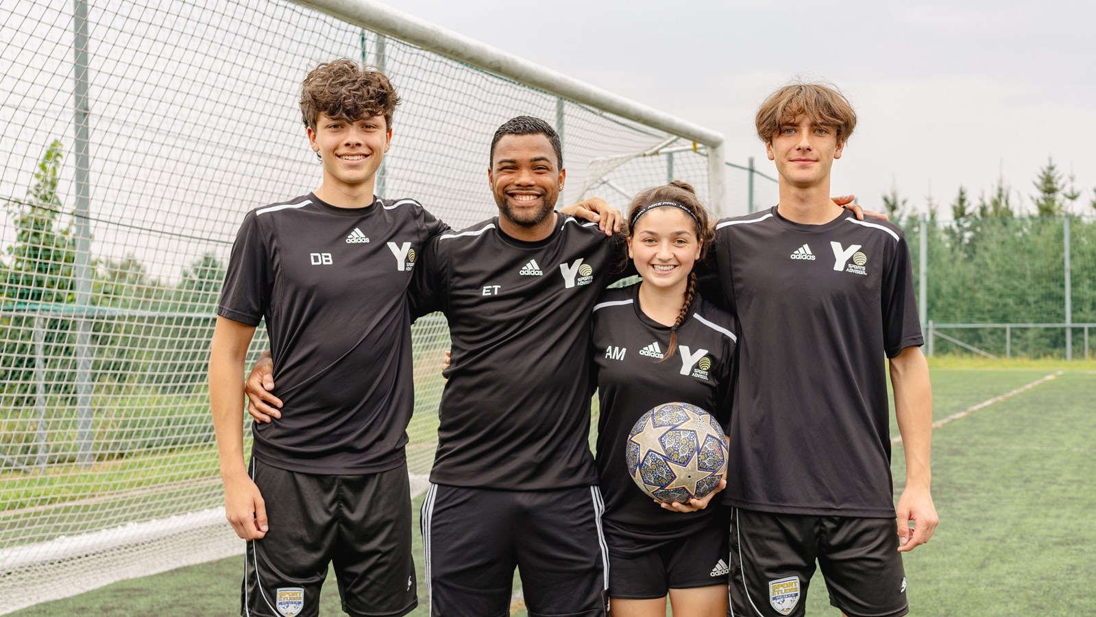Soccer: trois jeunes Beaucerons s'envolent pour la France