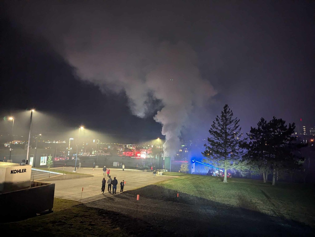 Un important incendie ravage une maison à Saint-Georges