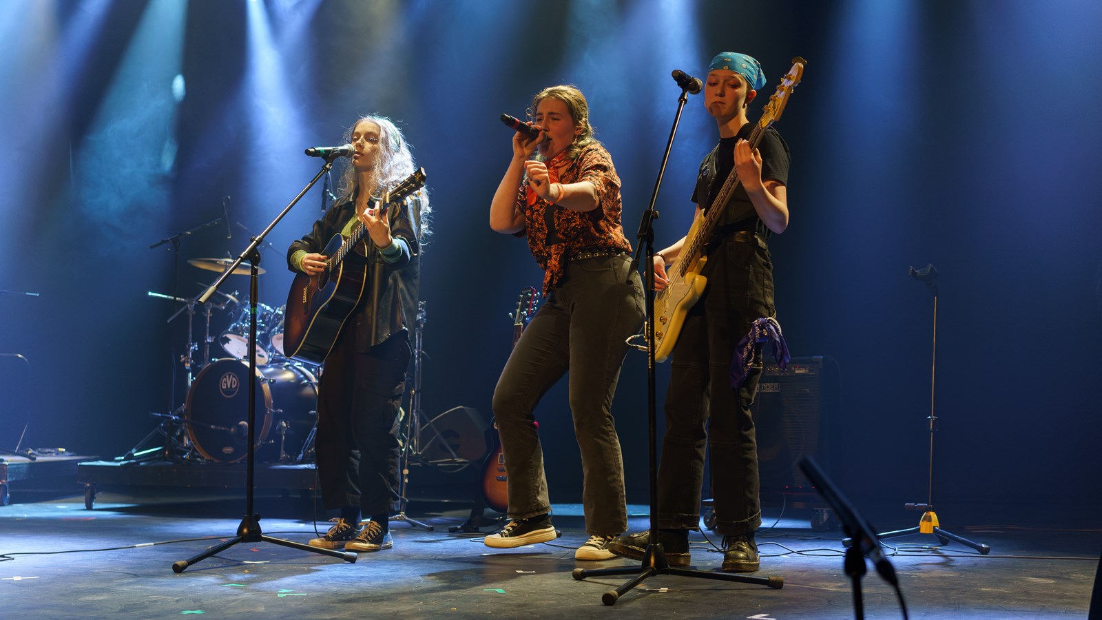 Fraktal (Marianne Felteau, Élizabeth Parent, Émy Guérin, Alice Ouellette et Emile Deblois ) - Colimaçon | Gagnants du prix Coup de coeur