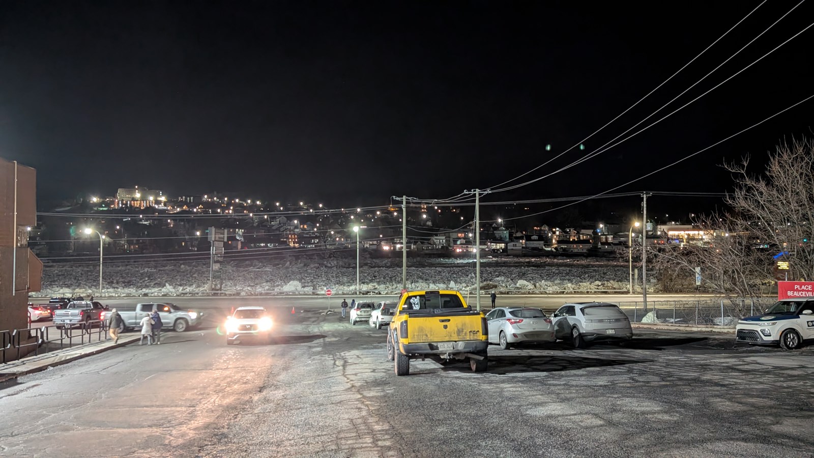 Mouvement des glaces: inondations à Beauceville