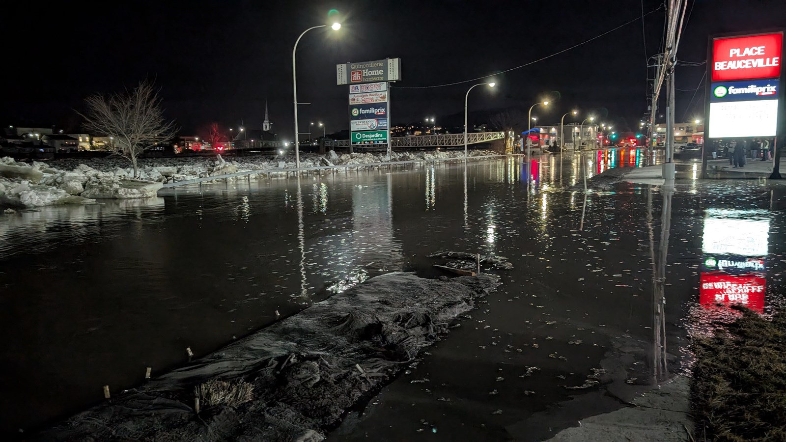 Mouvement des glaces: inondations à Beauceville