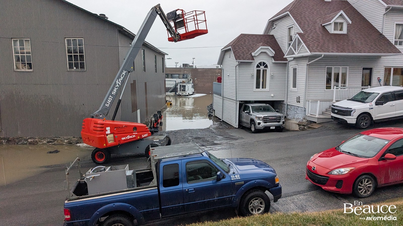 Beauceville se réveille les pieds dans l'eau