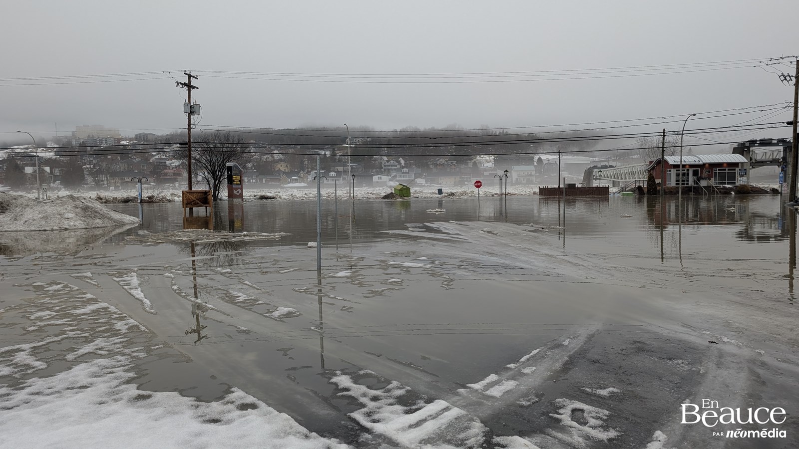Beauceville se réveille les pieds dans l'eau