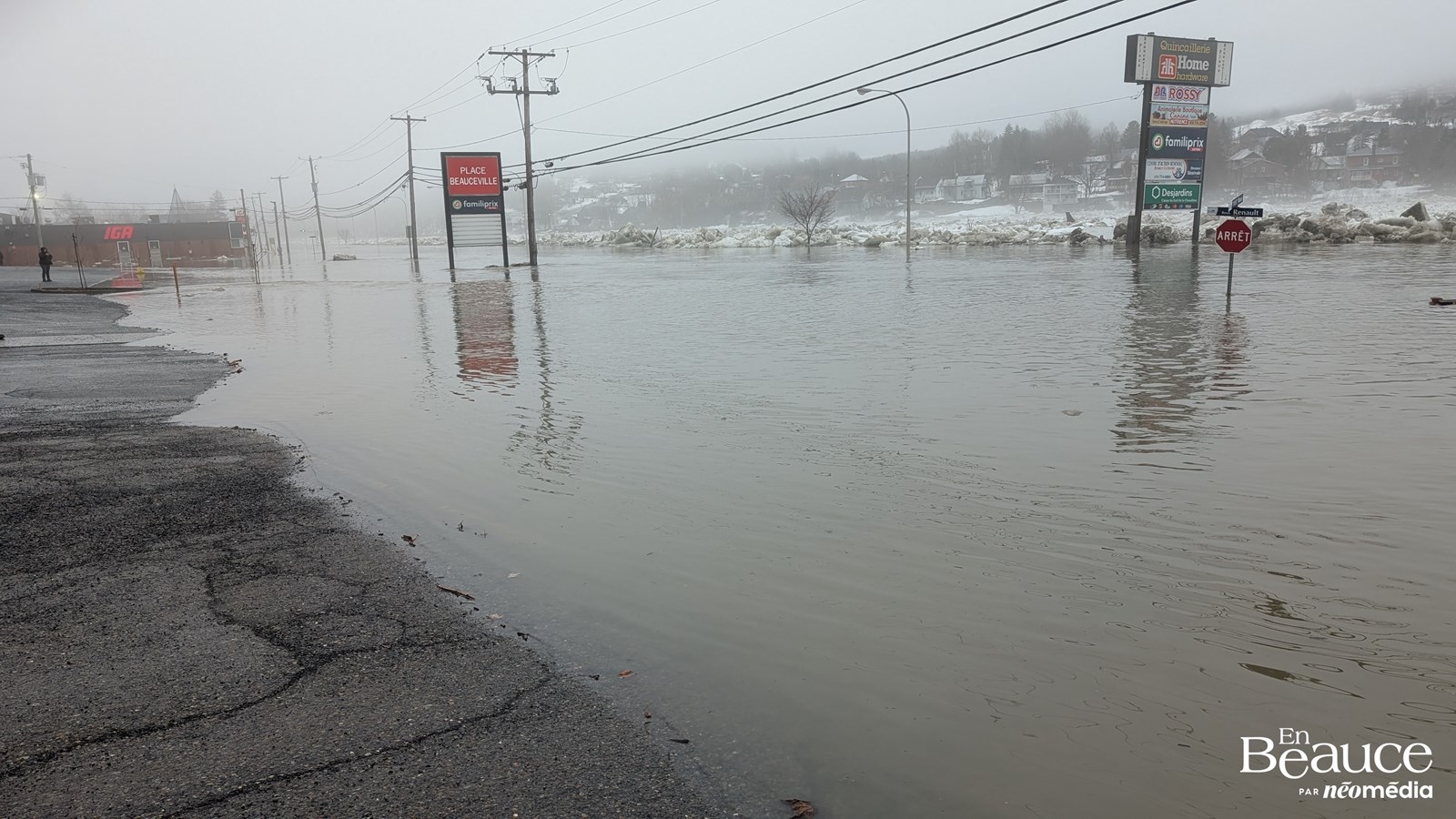 Beauceville se réveille les pieds dans l'eau