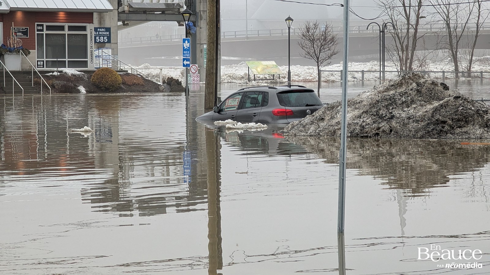 Beauceville se réveille les pieds dans l'eau