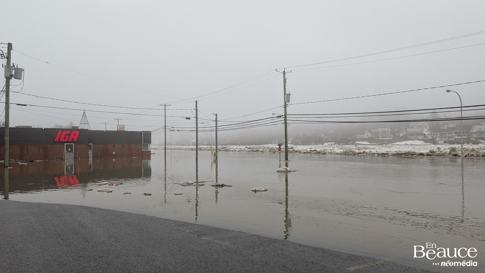Beauceville se réveille les pieds dans l'eau