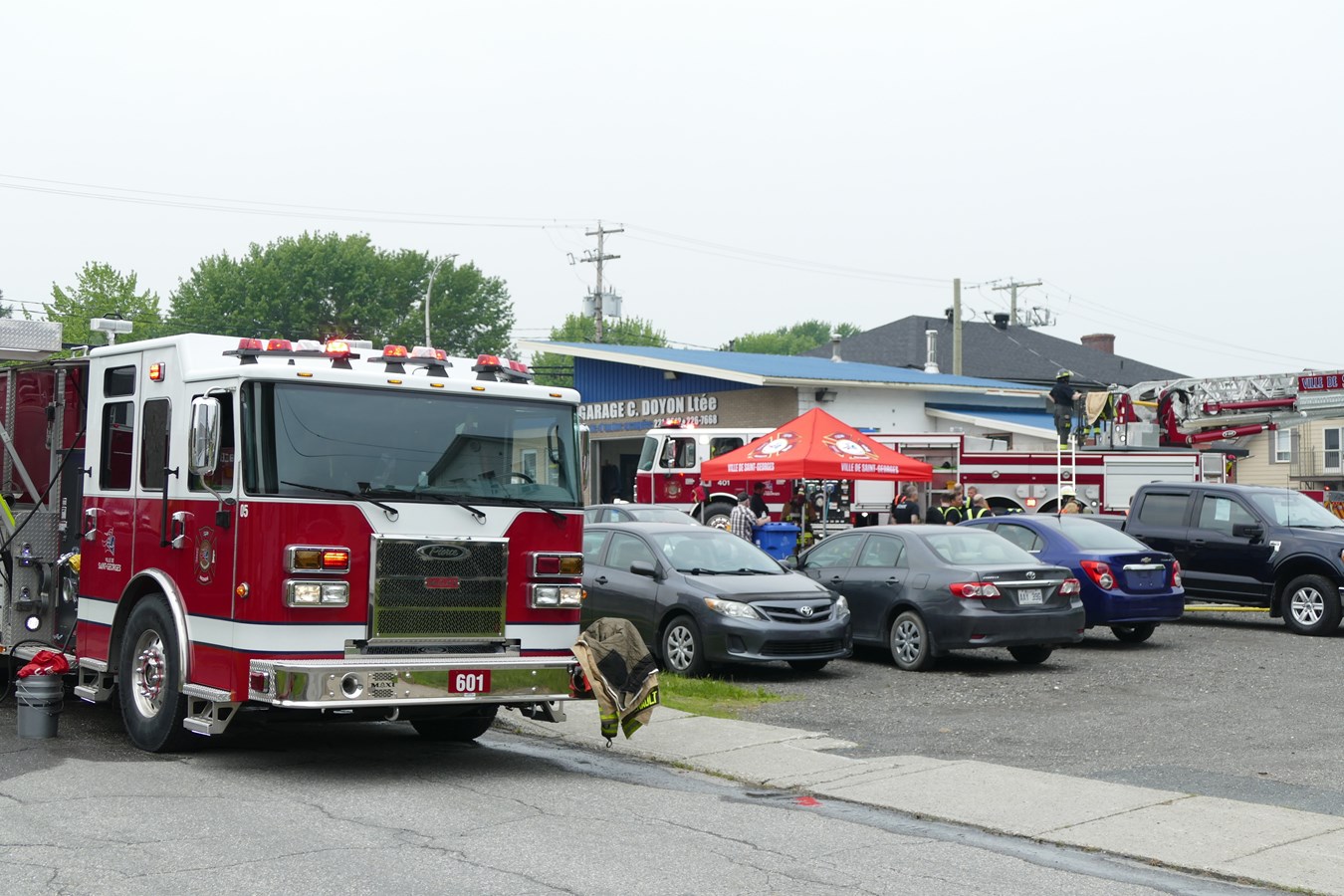 Incendie d'entrepôt à Saint-Georges