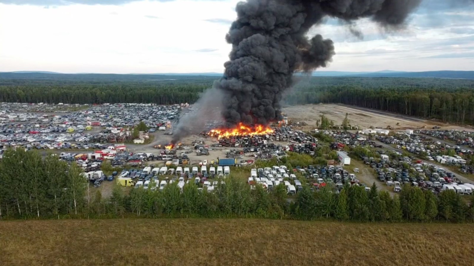 Saint-Philibert : l'incendie majeur vue du ciel
