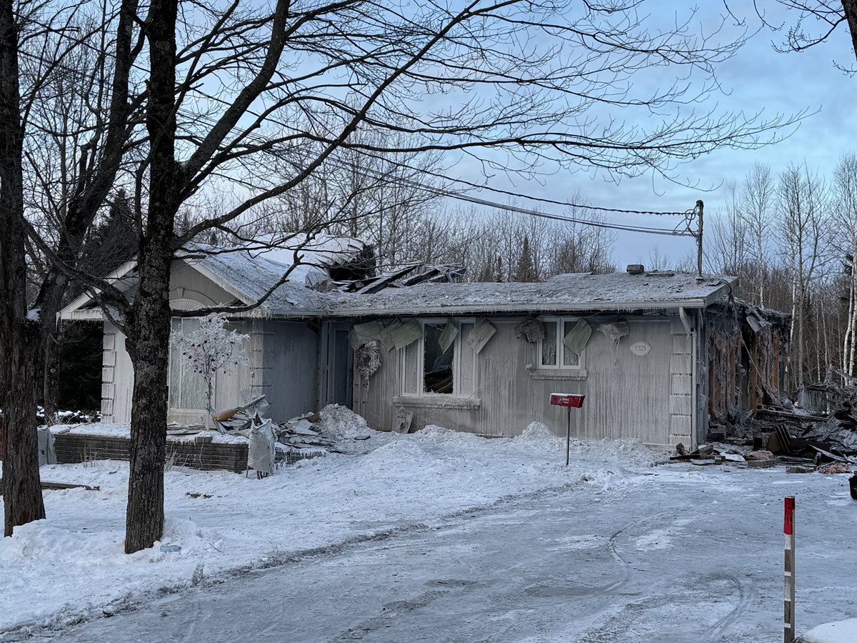 Saint-Georges: un incendie détruit une maison et un garage 