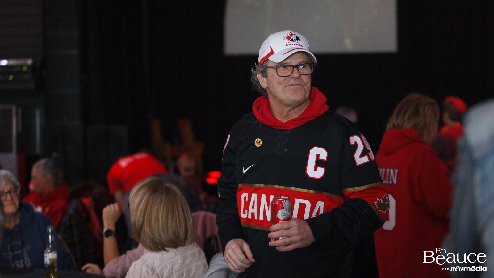 Revivez la finale des Jeux olympiques de Marie-Philip Poulin à Beauceville
