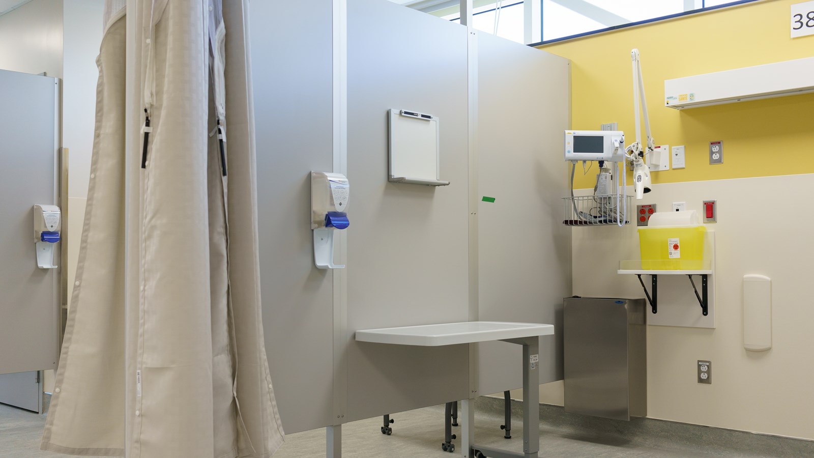 De nouveaux locaux inaugurés aux urgences de l'Hôpital de Saint-Georges