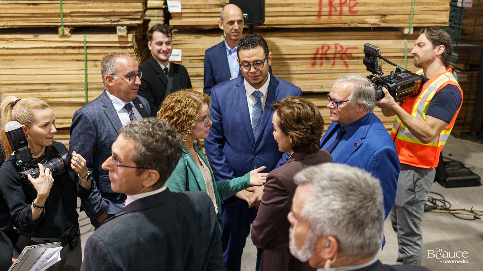 Christine Fréchette en Beauce pour annoncer un allègement d'impôt pour les PME
