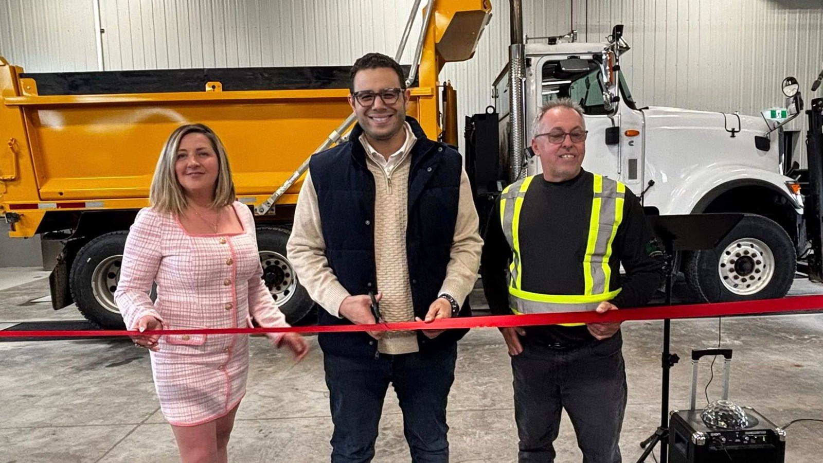Inauguration du garage municipal de Saint-Robert-Bellarmin