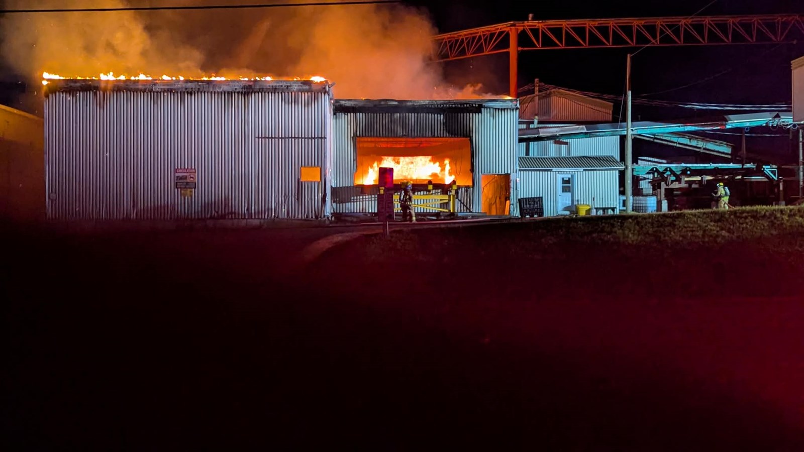 Un incendie touche une industrie à Saint-Côme-Linière