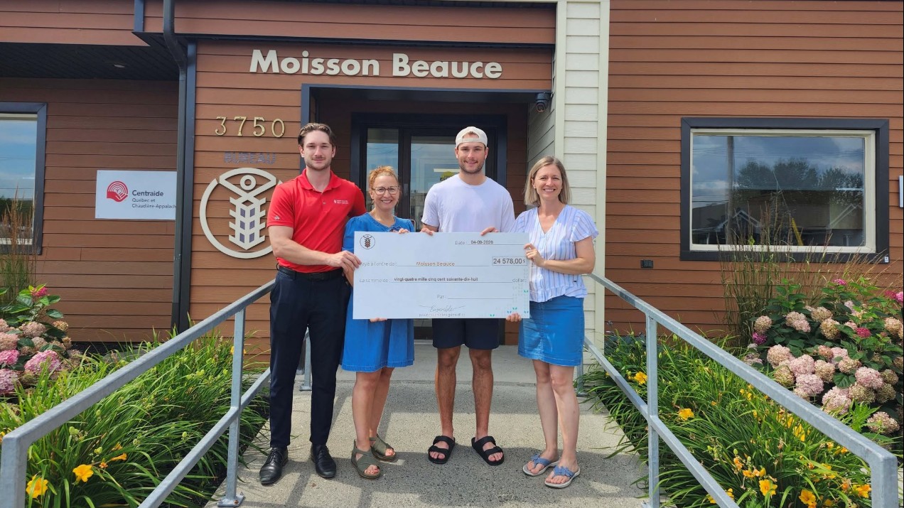 Le premier Tournoi de golf Joshua Roy remet 24 578 $ à Moisson Beauce