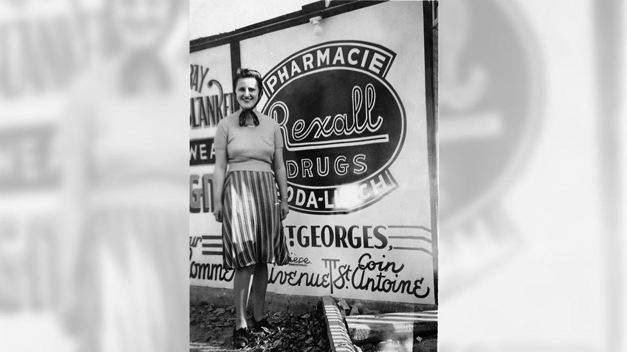 03-231c-Pharmacie-Rexall-7-octobre-1940.jpg