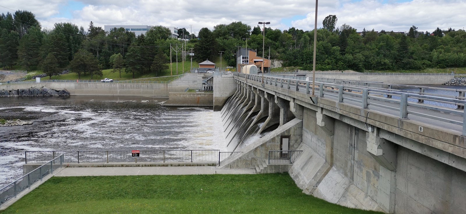 Barrage Sartigan