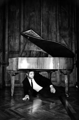 Pierre Lapointe présente Solo piano