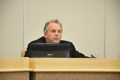 Sainte-Julienne: le maire avoue avoir contourné la loi