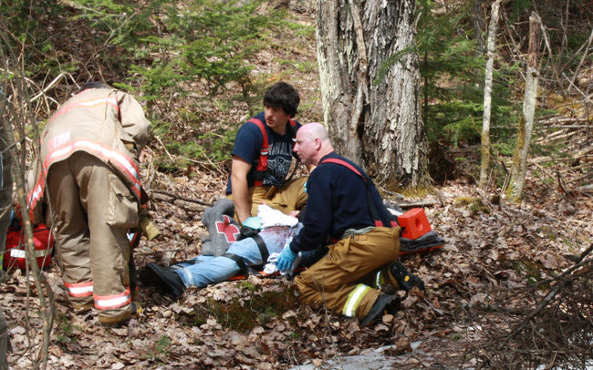 Simulation de sauvetage dans le parc régional de la Forêt Ouareau à Notre-Dame-de-la-Merci : L’équipe du Service incendie a démontré son efficacité
