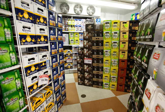 La hausse du prix du tabac et de l'alcool fait craindre le pire aux commerçants