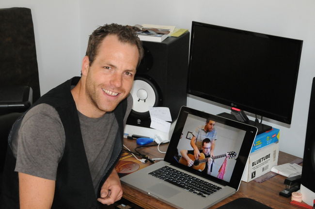 Deux musiciens attirent 16 millions de visionnements
