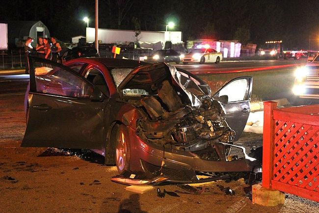 Deux morts et deux blessés dans une collision